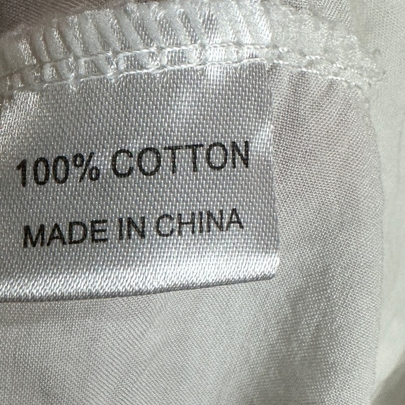 Beauty CARRIAGE COURT‎ white EMBROIDERED LACE crochet GRANNY GOWN NIGHTGOWN Sz M - Picture 6 of 6